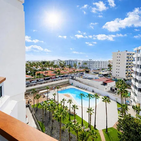 Palm View Apartment